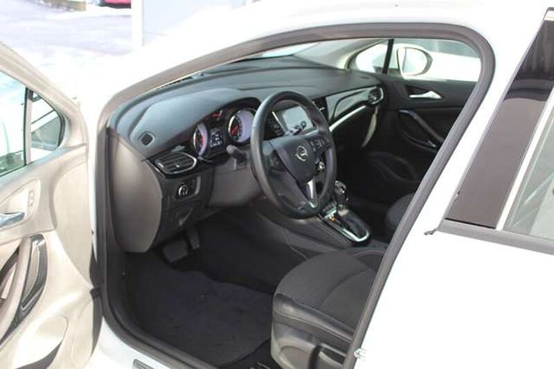 Opel Astra K 1,4 Turbo Automa.  Lim. 5-trg. INNOVATION