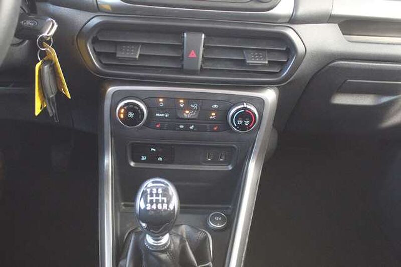 Ford EcoSport Cool&Connect