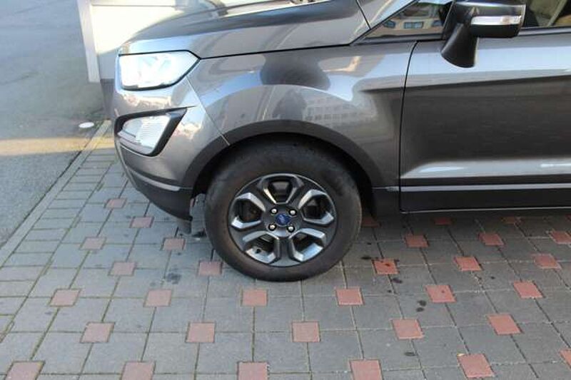 Ford EcoSport Cool&Connect