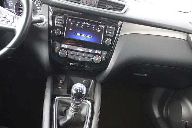 Nissan Qashqai N-Connecta, Navi, Pannorama-Dach