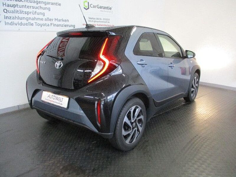 Toyota Aygo X Team D