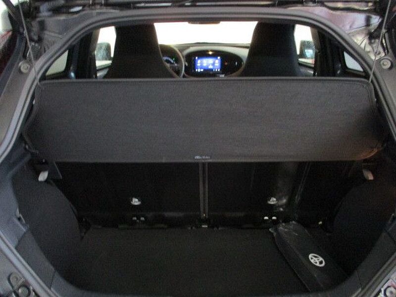 Toyota Aygo X Team D