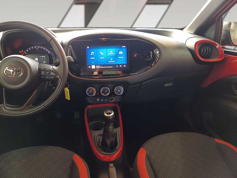 Toyota Aygo X Team D