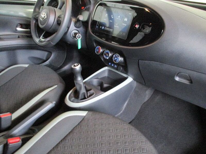 Toyota Aygo X Team D