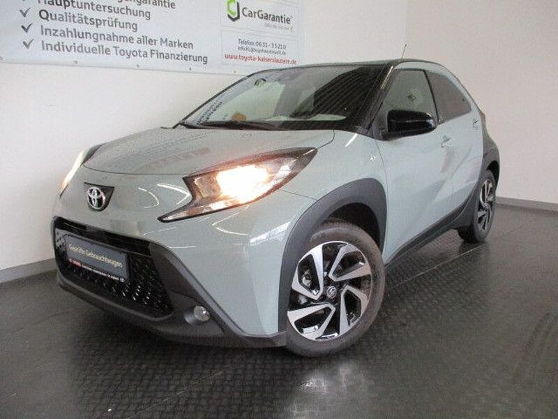 Toyota Aygo X Team D