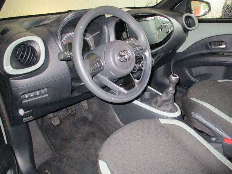 Toyota Aygo X Team D